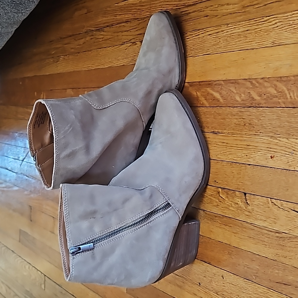 Lucky Brand booties